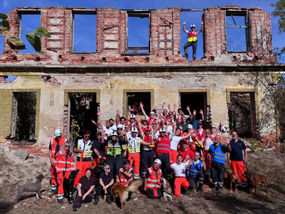 Großübung - Gruppenfoto (c) Johanniter
