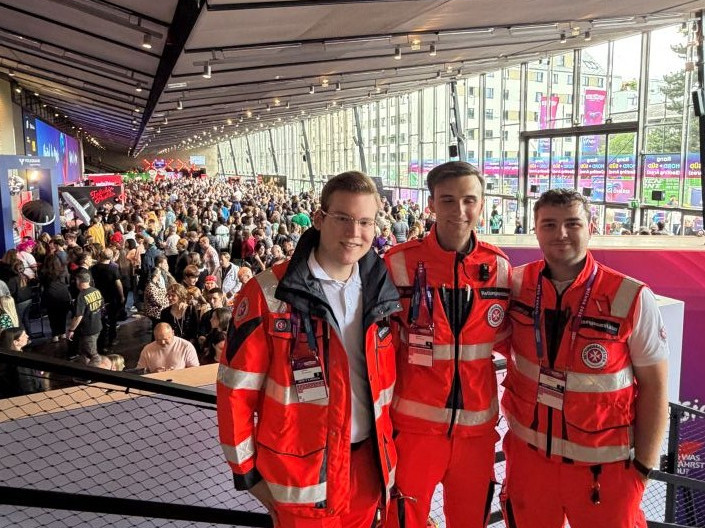 Sanitäter:innen beim ESC (c) Johanniter