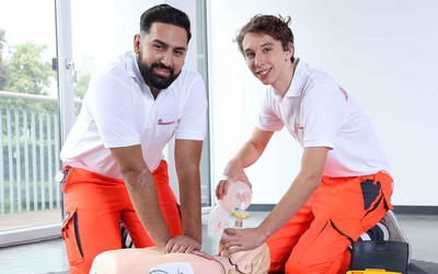 Johanniter - Wir erwarten -            Wir bieten